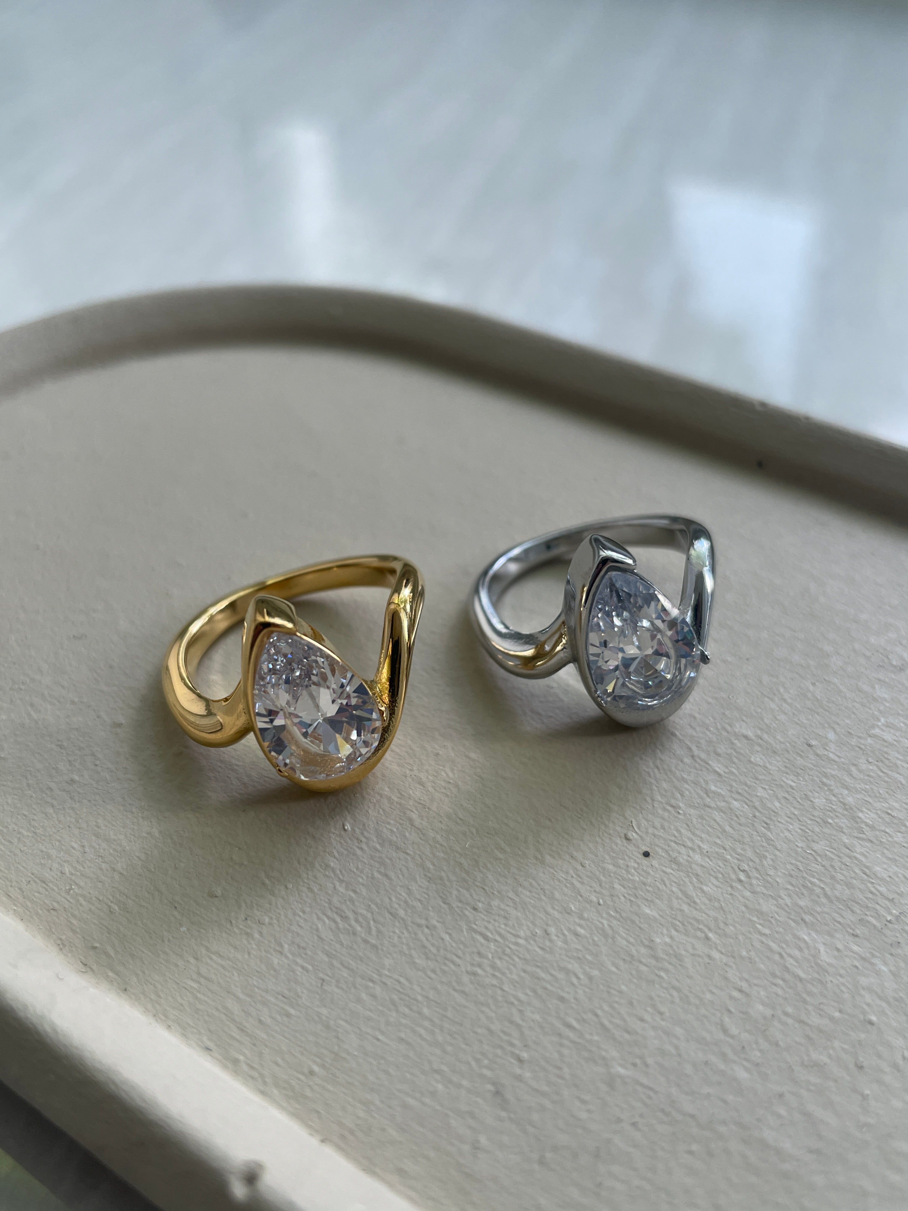 Embrace|Tarnish-Free| Minimal Gold/Silver Ring with Pear Shaped Stone