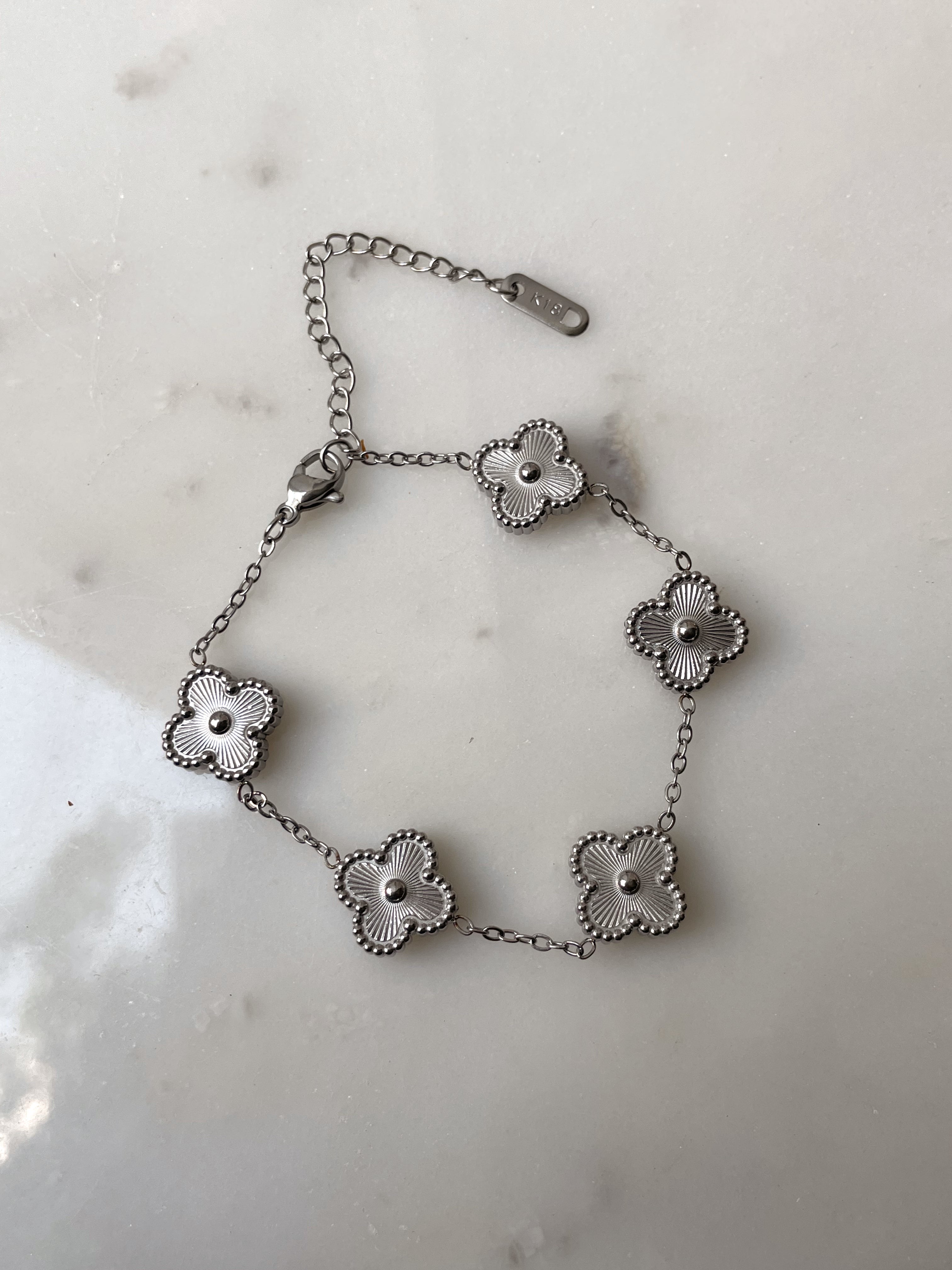 FLOWER MULTI BRACELET | Tarnish Free | Gold Black/White Multi-Flower | Bracelet