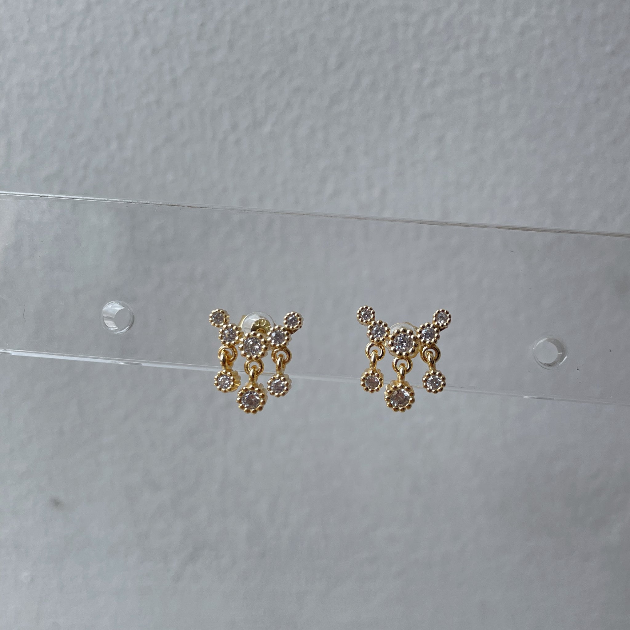 GAIA | S925 Sterling Silver | 18k Gold/Platinum Plated I Cubic Zirconia | Dainty Curve Charm Stud | Earring