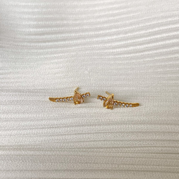 RENATA | S925 Sterling Silver | 18k Gold Plated I Nude Cubic Zirconia | Teardrop Linear Stud | Earring