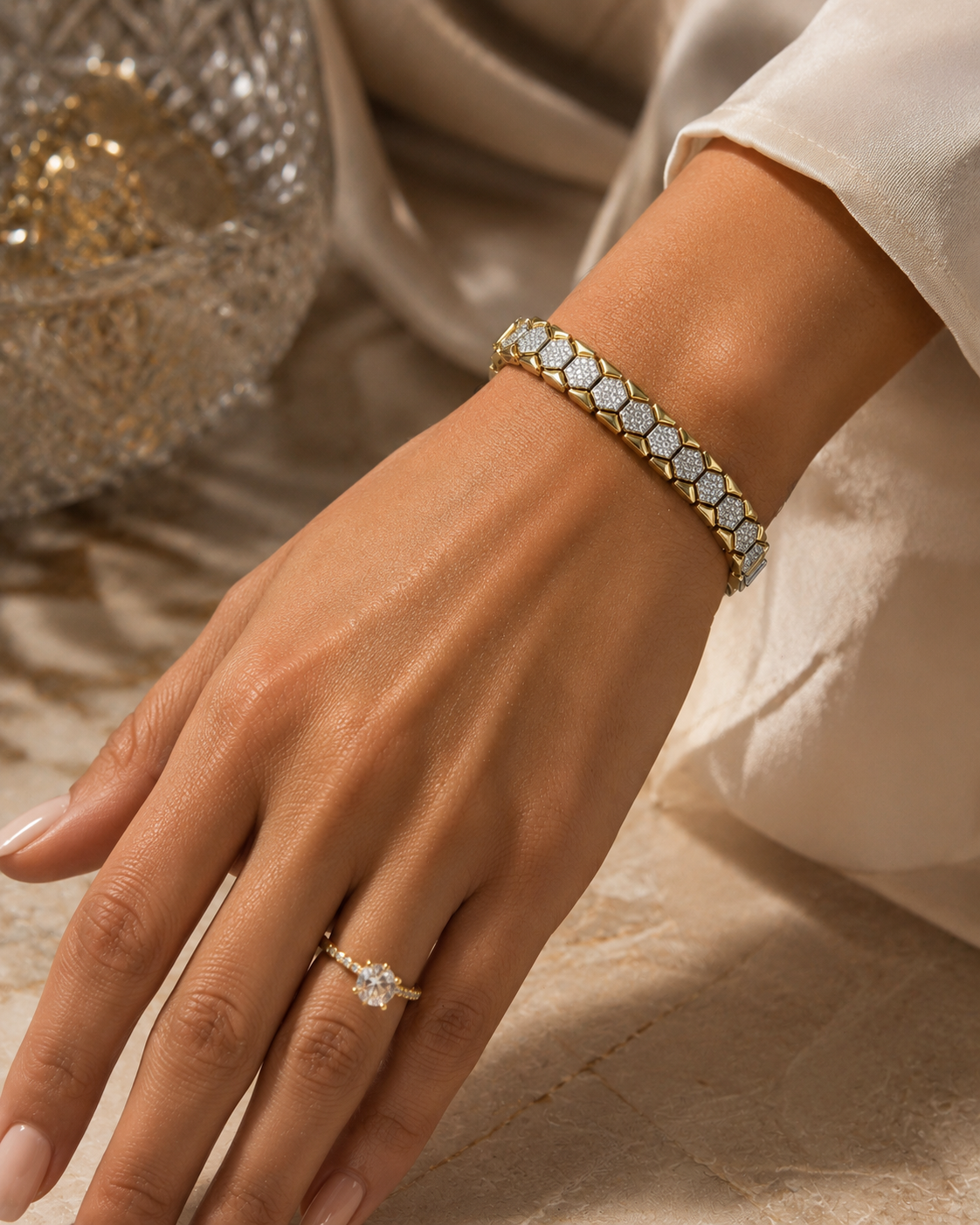 PRISM GLOW| Mixed Metal Bracelet