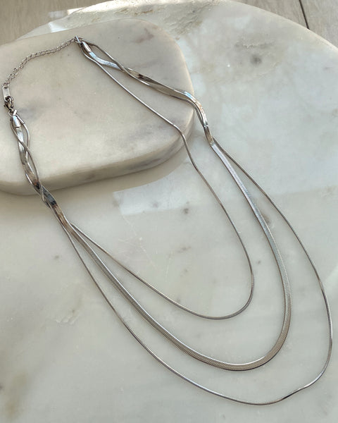 SAABI I Gold Plated Steel I Herringbone triple layer necklace