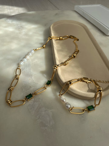 SWISS ALPES | Tarnish-Free | Gold Chunky Link Emerald and Pearl | Necklace/Bracelet