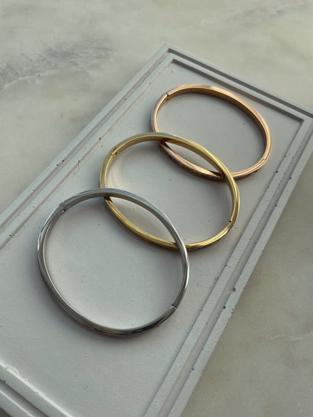 WONDERLAND | Tarnish Free | Gold/Silver/Rose-Gold | Cubic Zirconia | Bangle
