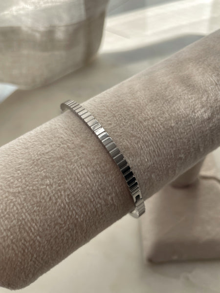 BERLIN | Tarnish Free | Gold/Silver/Rose-Gold Ridged | Bangle