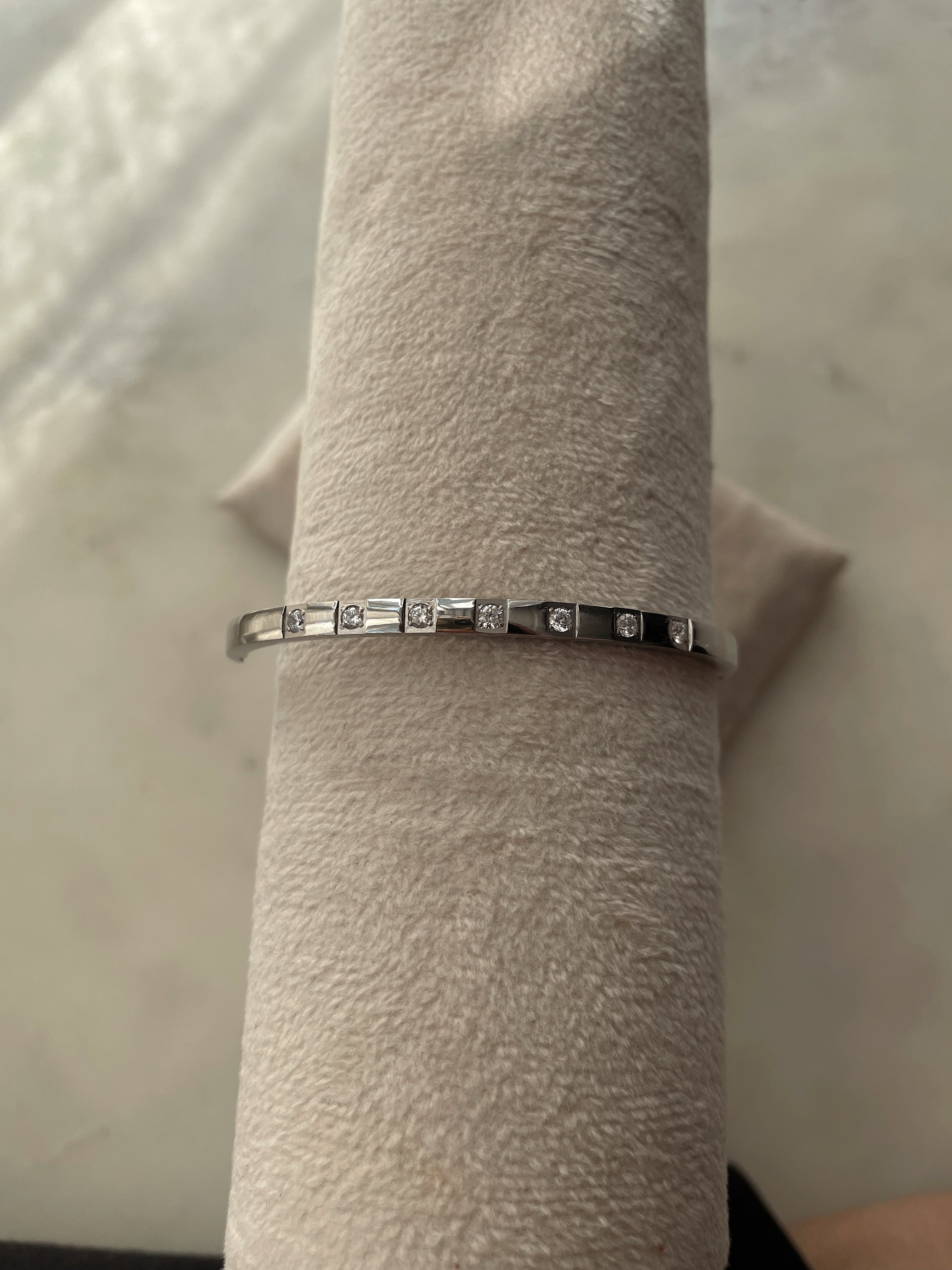 SOLSTICE | Tarnish Free | Gold/Silver/Rose-Gold | Cubic Zirconia | Bangle