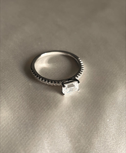 RAPHAELA I Tarnish Free | Eternity Band with centre baguette stone I S925 Sterling Silver I Platinum Plated I Cubic Zirconia (3 colours)