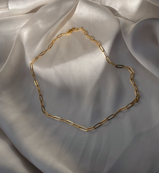 Fathima D | Gold Tarnish-Free | Paperclip Necklace