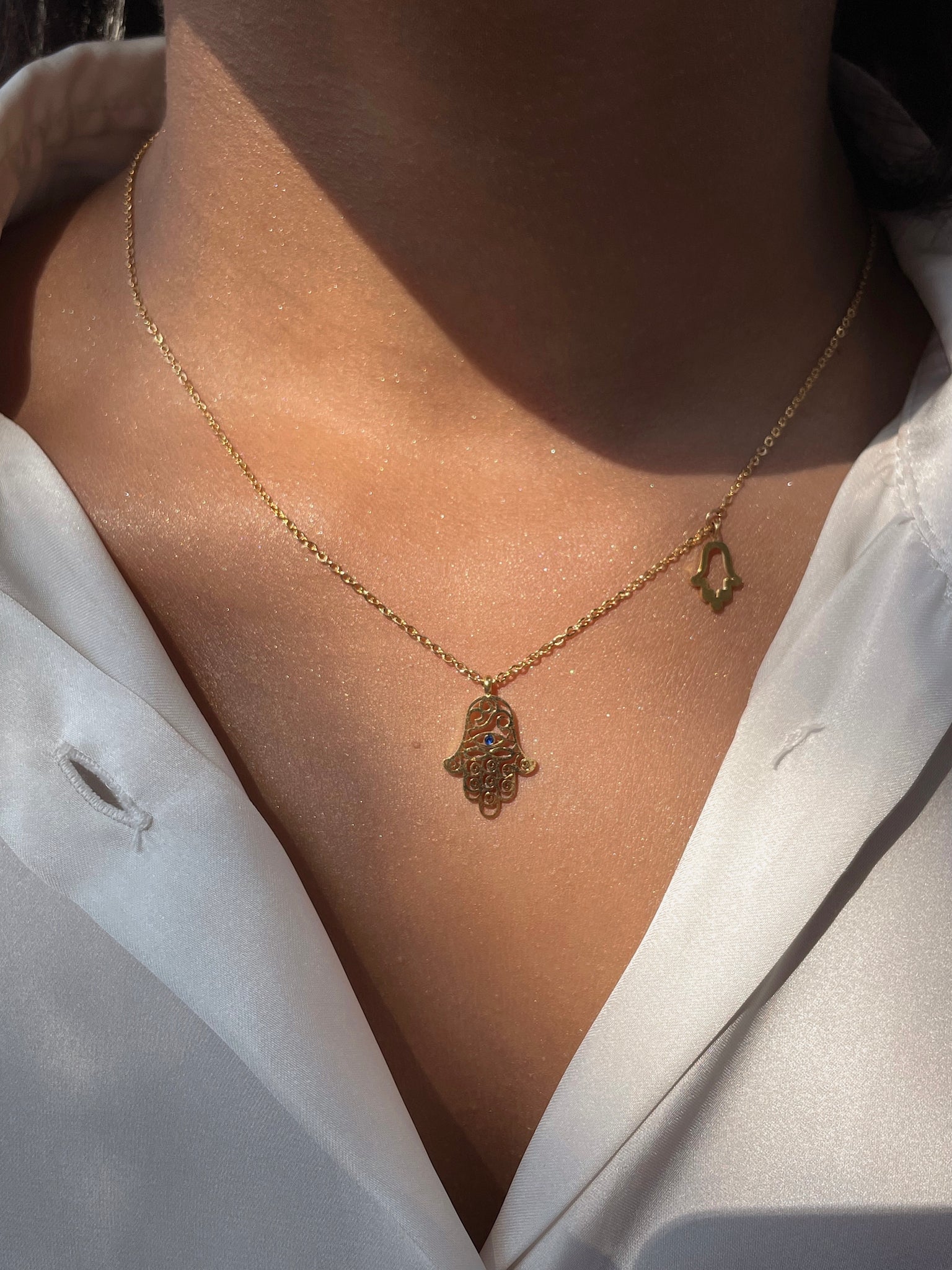 Uma Hamsa Hand Necklace - Rose Gold