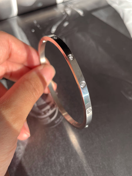 IT’S LUXURY BRACELETS | Tarnish Free | Stainless Steel | Bracelet (1 piece)