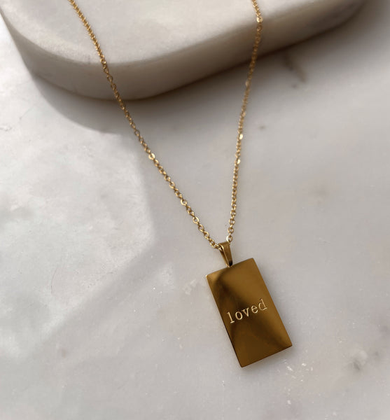 LOVED | Gold plated Stainless Steel | Word Necklace