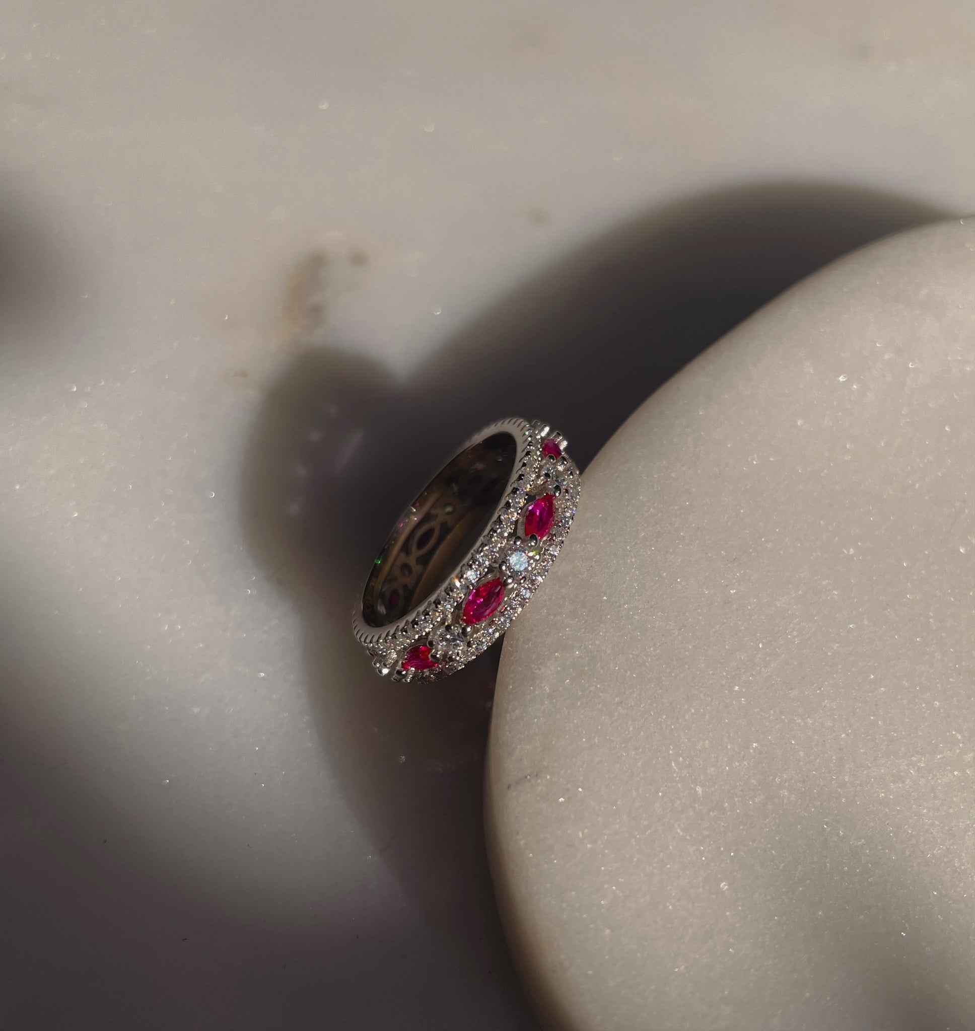 Platinum shop zirconia ring