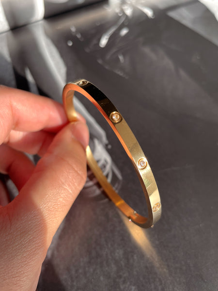 IT’S LUXURY BRACELETS | Tarnish Free | Stainless Steel | Bracelet (1 piece)