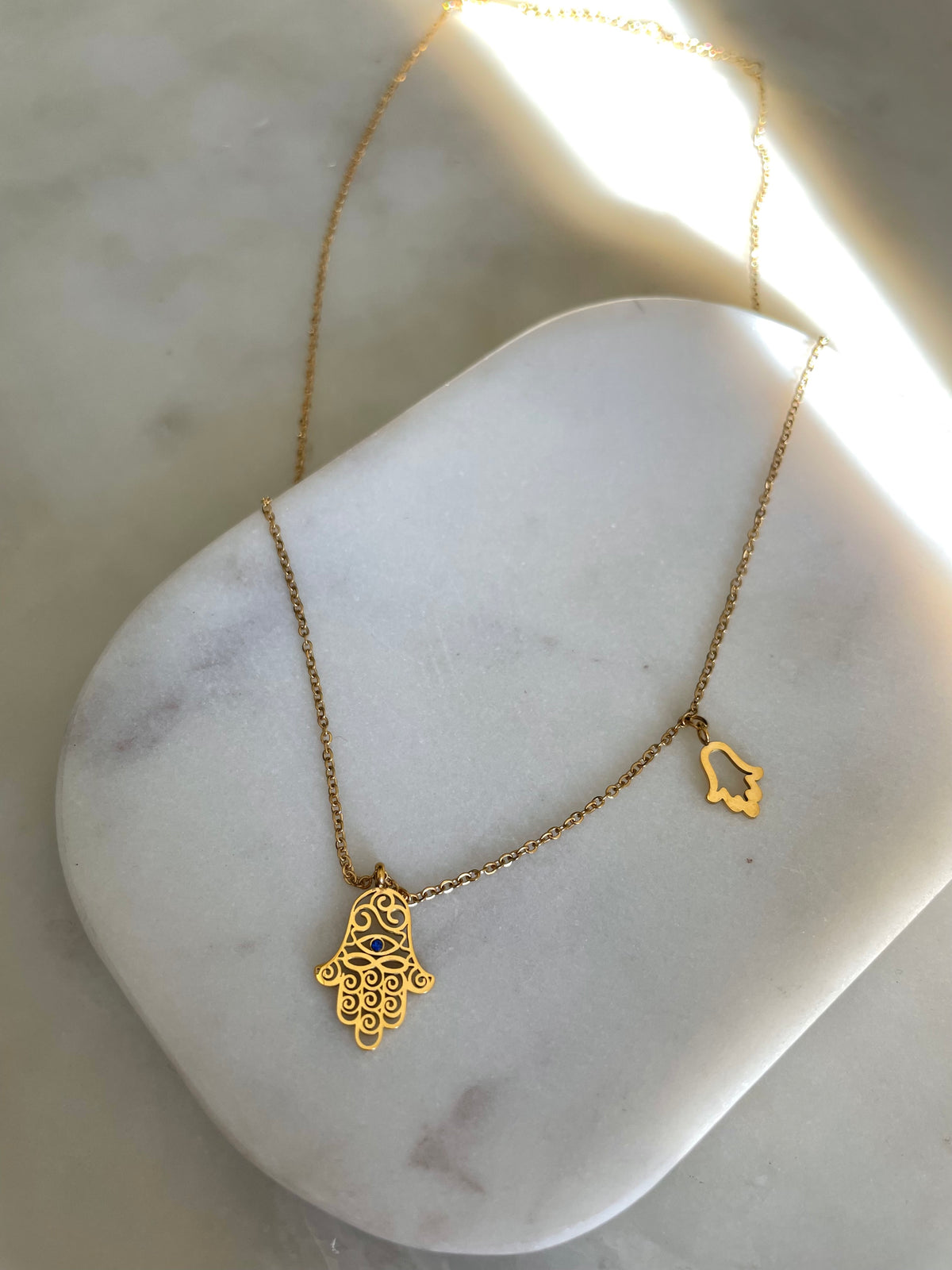 Hamsa Hand | Tarnish Free | Pendant necklace | Stainless Steel | 18k Gold Plated