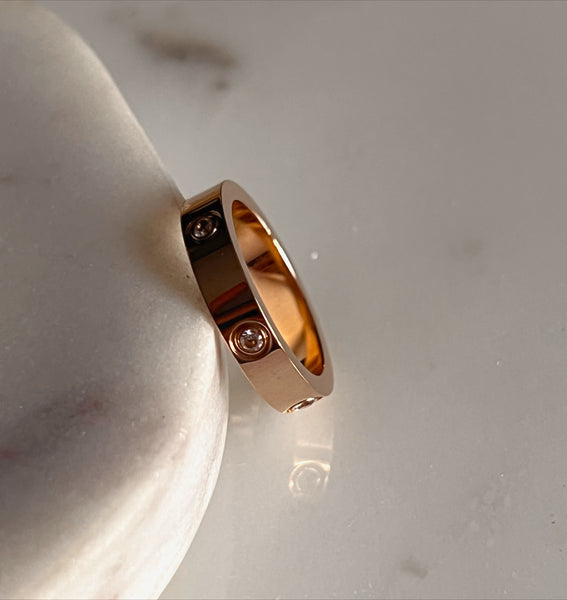 IT’S LUXURY RINGS Tarnish Free Stainless Steel Ring (1 piece) ZibaStyles