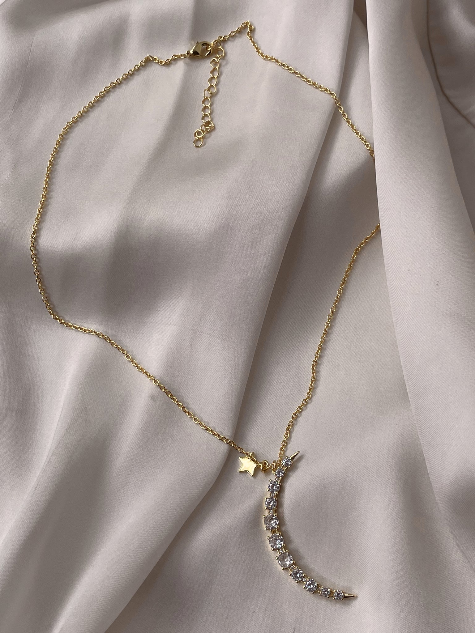 ESTELLE | Moon and Star Pendant | Necklace